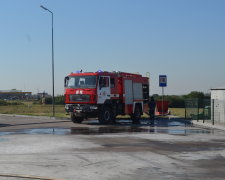 В Житомире вспыхнула автозаправка, есть пострадавшие: первые кадры и подробности