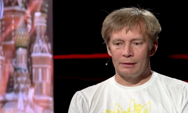 Даниил Монин