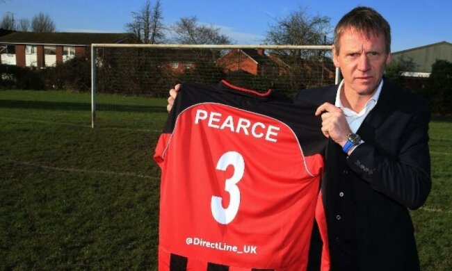 Тренер "Псих" зіграє матч за найгіршу команду Британії