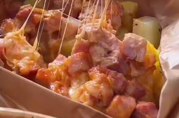 Лодочки с картошкой и ветчиной, кадр из видео