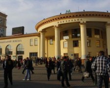 В киевском метро задержали мужчину с взрывными устройствами