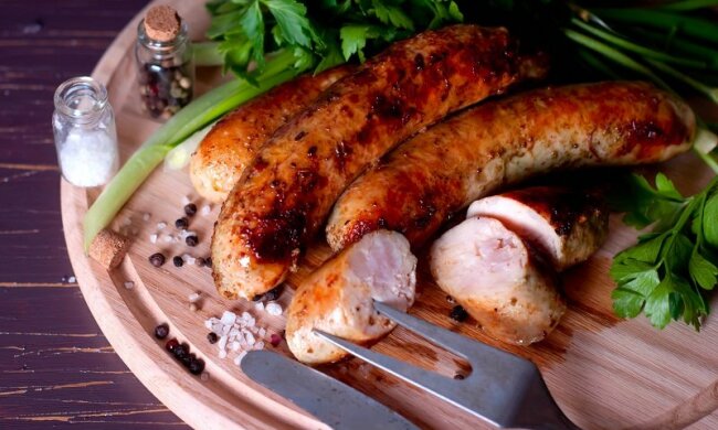 Домашняя колбаса в фольге: попробовав один раз, вы больше не будете покупать в магазине