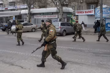 У Донецьку різке загострення: жорсткий бій потрапив на відео