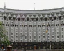 Кабмин рекомендовал президенту снизить пошлины на Авто