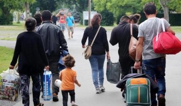 Половина біженців не отримує притулку в Європі