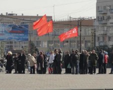 "Комуністи ДНР" влаштували жалюгідний мітинг на підтримку бойовиків (фото)