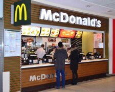 "МакСупругам" здесь не место: новый директор McDonald's устроит "пытки" в заведении