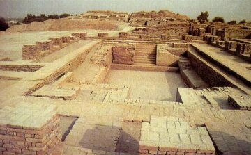 В Пакистане раскопали скульптуры возрастом 1700 лет