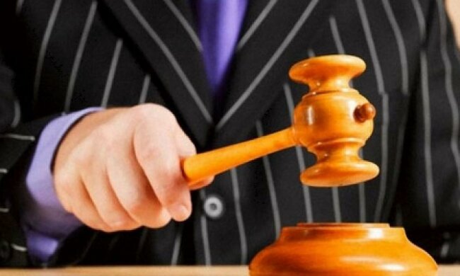 Активы девяти неплатежеспособных банков продадут с аукциона