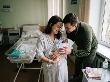 Алла Волкова гумористка немовля пологовий