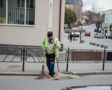 Знайшов під під'їздом 200 тисяч гривень: українець міг озолотитись вмить, але обрав інший шлях