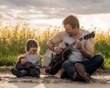 Маму ніхто не замінить? Татусі-супермени доводять протилежне