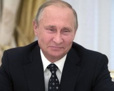 Гіркін "обплював" Путіна в день народження