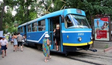 Дворічний малюк потрапив під трамвай