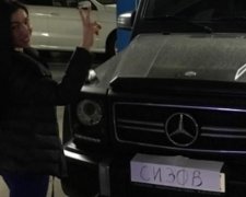 Коханка прокурора АТО похвалилась черговою розкішною автівкою (фото)