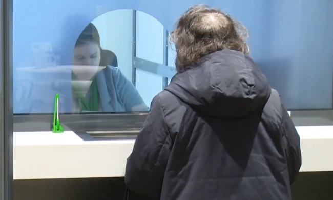 Обмін валюти. Фото: скрін youtube