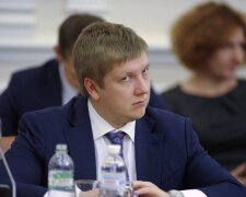 Блогер озвучил пропасть в зарплатах Коболева и Зеленского: "В 1000 раз больше..."