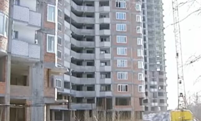 Новобудова, кадр з відео