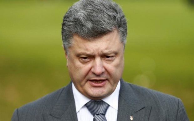 Порошенко назвал сумму, которая спасет Украину