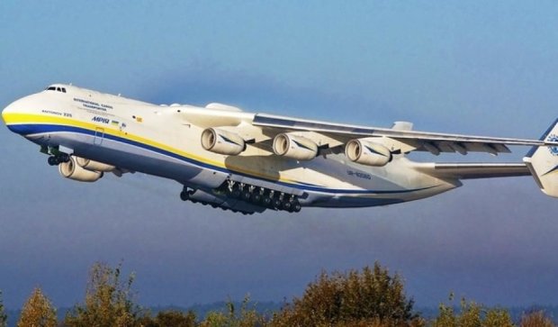 Украинский самолёт-рекордсмен приземлился вчера в Австралии