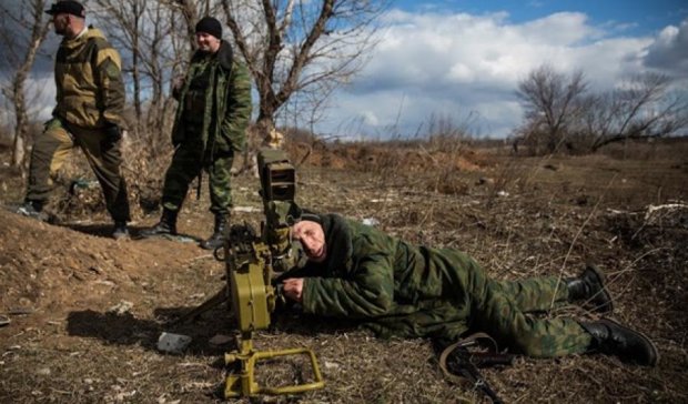 Террористы атаковали Счастье и Крымское из стрелкового оружия