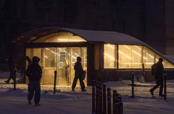 Украинцы, метро, зима, фото из соцсетей