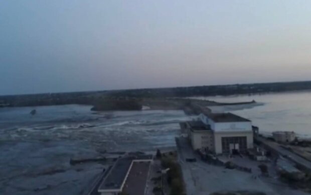 Разрушение Каховской ГЭС. Фото: скрин telegram