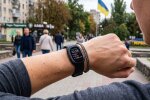 Fitbit Edge фітнес-трекер
