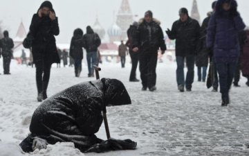 На колінах приповзуть: пропагандисти Кремля напророкували економічне диво
