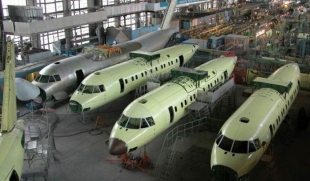 В Києві рейдери захоплюють авіаремонтний завод