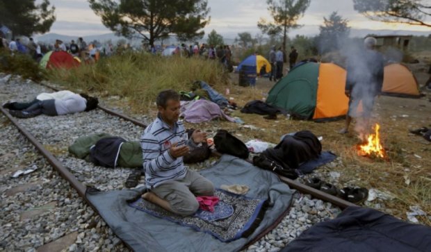 Македония строит металлический забор на границе с Грецией