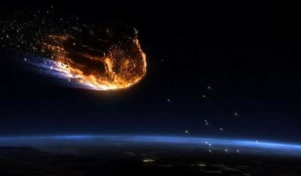 NASA показало падение гигантского метеорита