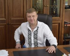 Порошенківський посіпака Самардак, що розорив Яворівський район, намилився до Ради: під шумок стати князьком