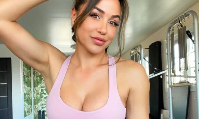Ана Чери, instagram.com/anacheri/