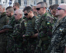 Злість та шок: ветеранів АТО привітали відеороликом з путінськими головорізами