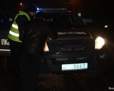 П'яні компанії влаштували криваве побоїще зі стріляниною на околиці Києва: відео 18+