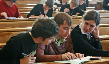 Де в Україні вчитися добре і "прозоро"