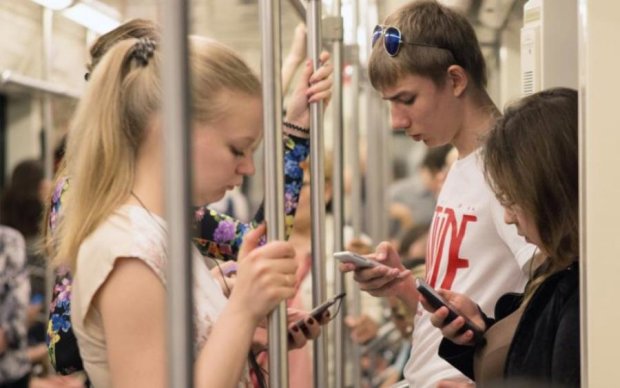 4G в киевском метро: мобильные операторы рассказали, когда свершится чудо