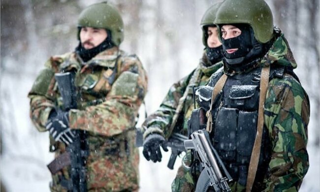 Росія направила в Донецьк ФСБ для знищення ватажків бойовиків 