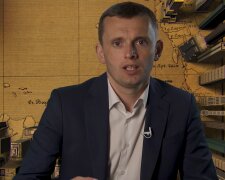 Руслан Бортник