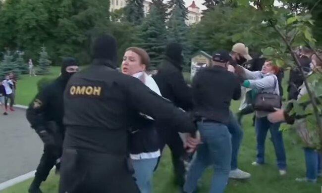 Митинги в Беларуси, скриншот видео