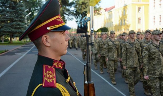 Львівська військова академія провела парад до Дня знань (фото)