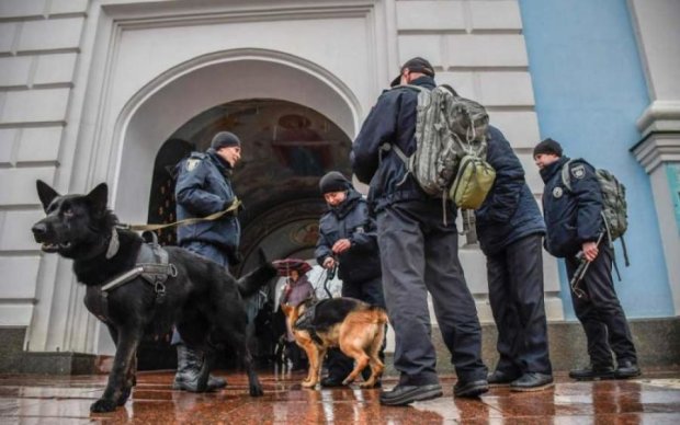 Паника и массовая эвакуация: заминирование бизнес-центров поставило на уши весь Львов