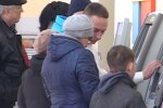 Податкова перевірить дорогі покупки, кадр з відео