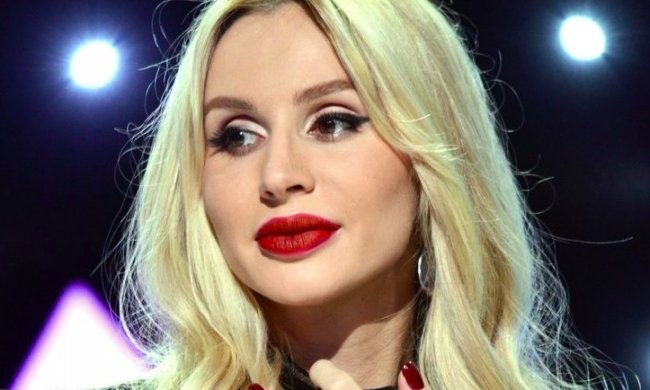 Лобода на унітазі здивувала фанатів: закрилася там з фото Ліндеманна