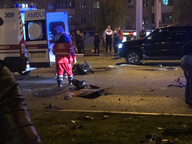 Проклятие Зайцевой? В Харькове 16-летний водитель летел на красный - один погибший и трое раненных