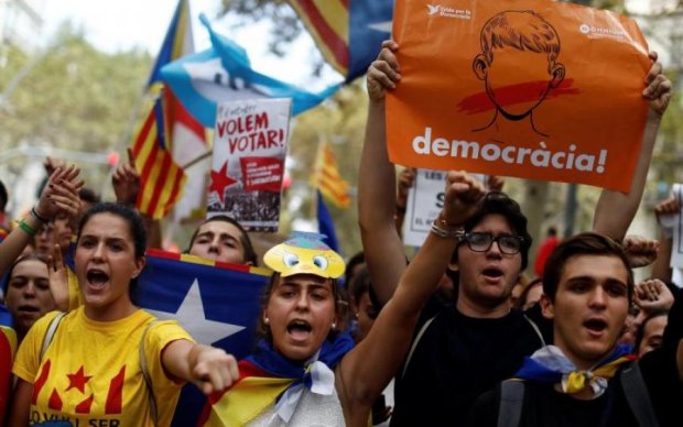 Каталонский парламент сам провозгласит независимость