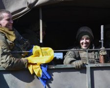 Главное за ночь: тайные переговоры с Путиным и украинский флаг над Донбассом