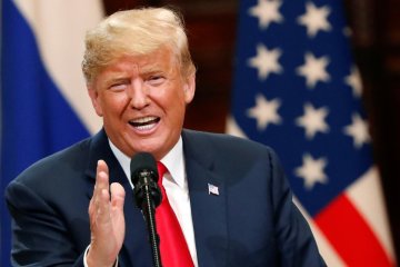 Трамп назвав нового постпреда США в ООН: красуня, блондинка і просто розумниця