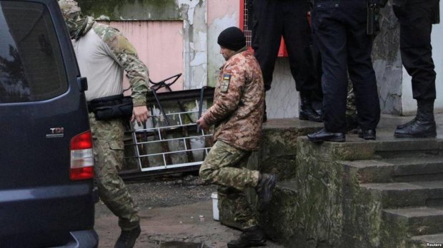 Избиение активиста Асанова в Крыму: потерпевший раскрыл детали нападения, месть за помощь украинским морякам